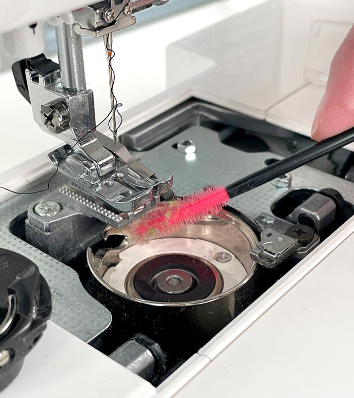 Gypsy Quilter The Every Nook and Cranny Sewing Machine Cleaning Tools 4ct