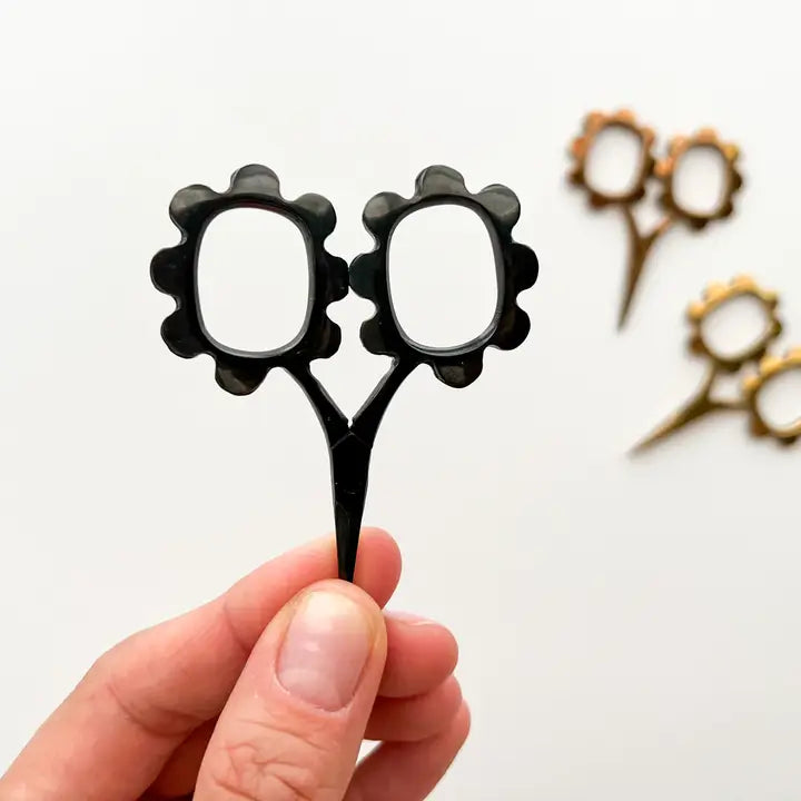 Black Small Flower Scissors