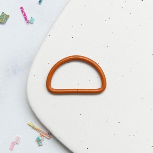 1.5" D Ring - Caramel