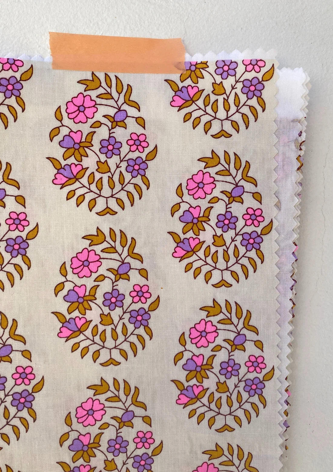 Shalin - Ecru - Petit Pan - Half Yard