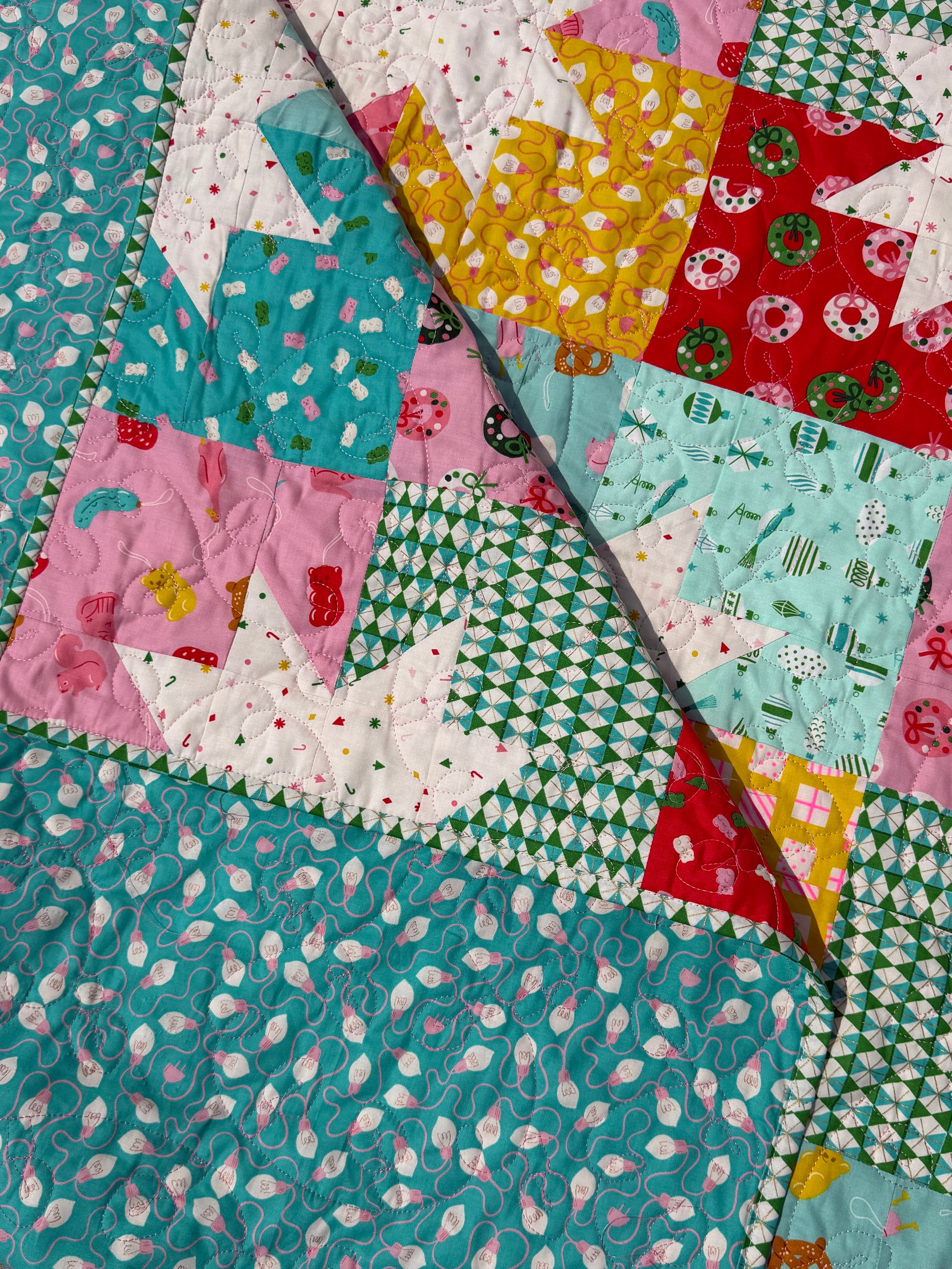 Merry Happy X Star Pop II Quilt Kit - Large Throw size 60”x75”