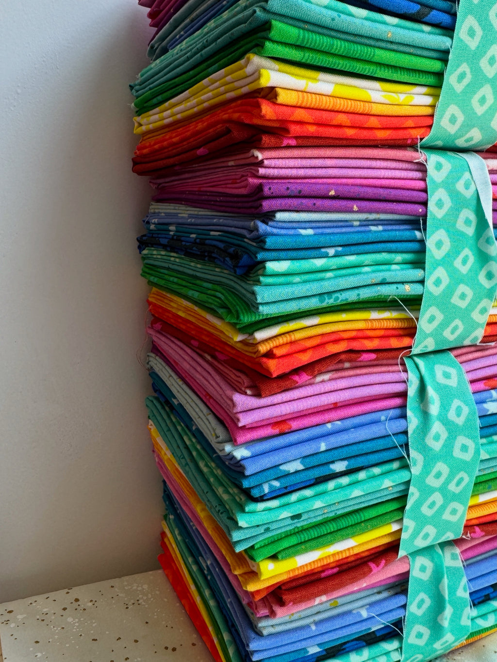 Rainbow Tetra Star Quilt Kit - Throw Size