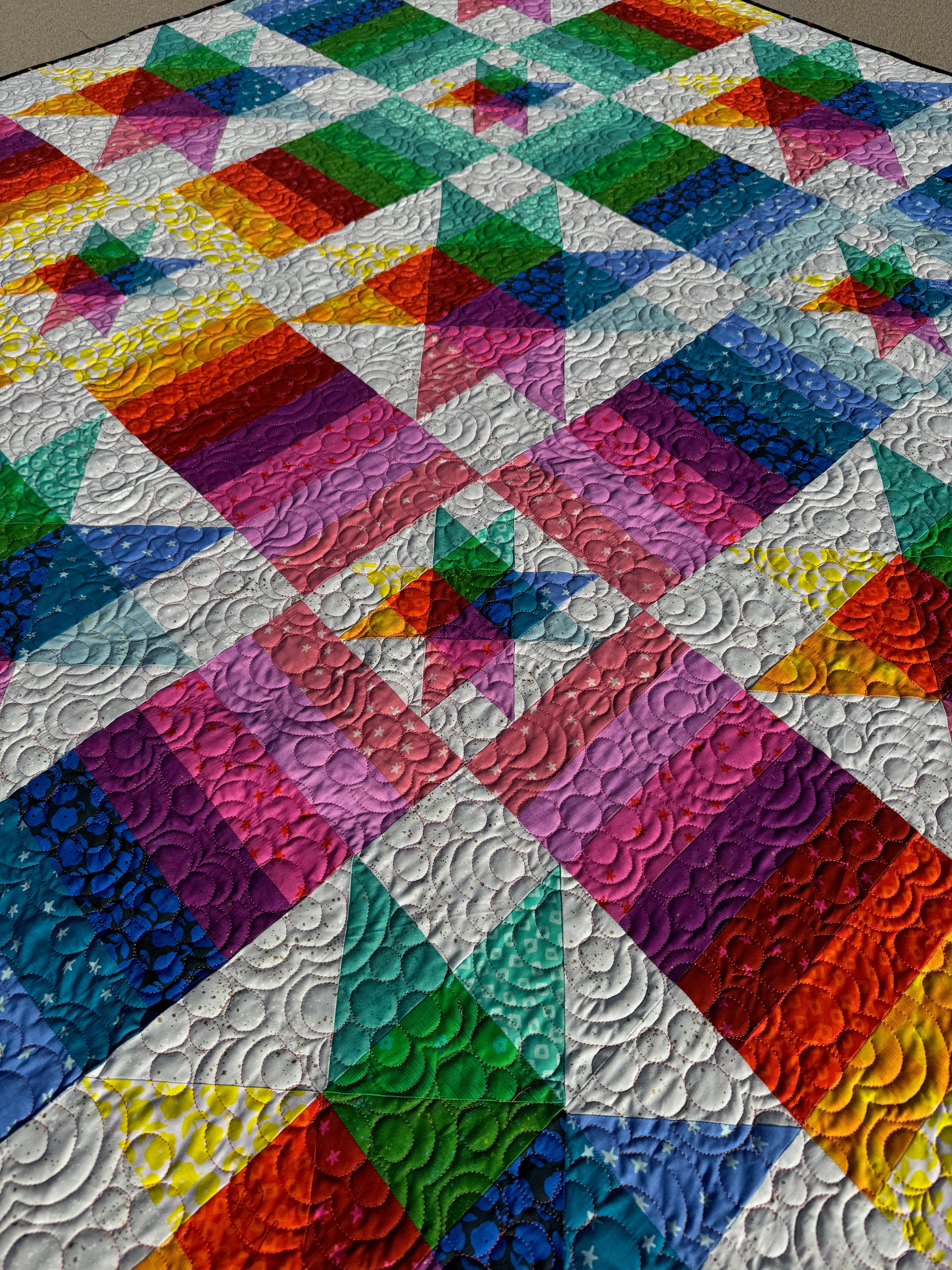 Rainbow Tetra Star Quilt Kit - Throw Size