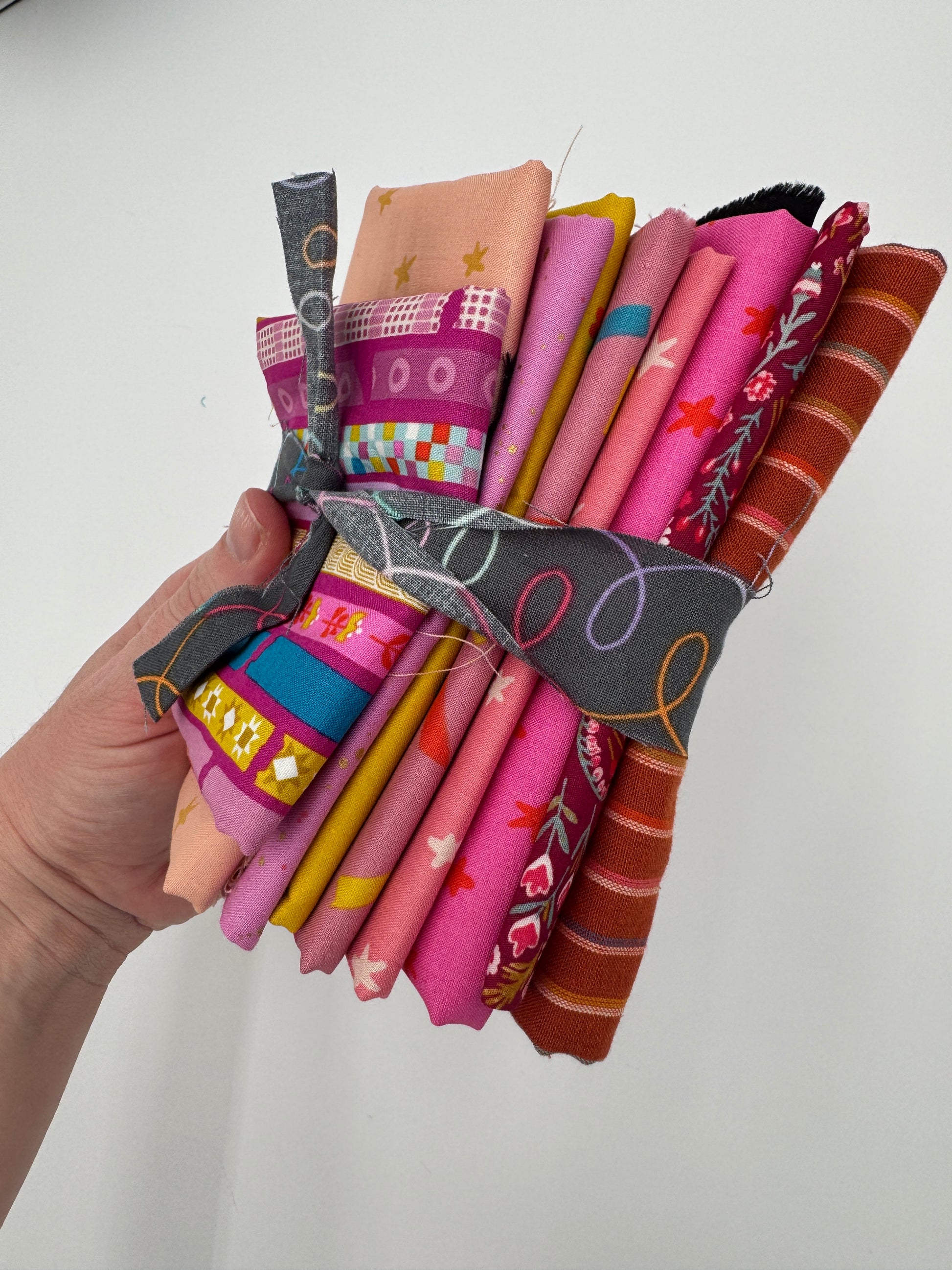 Scrap bundle 14 - prints