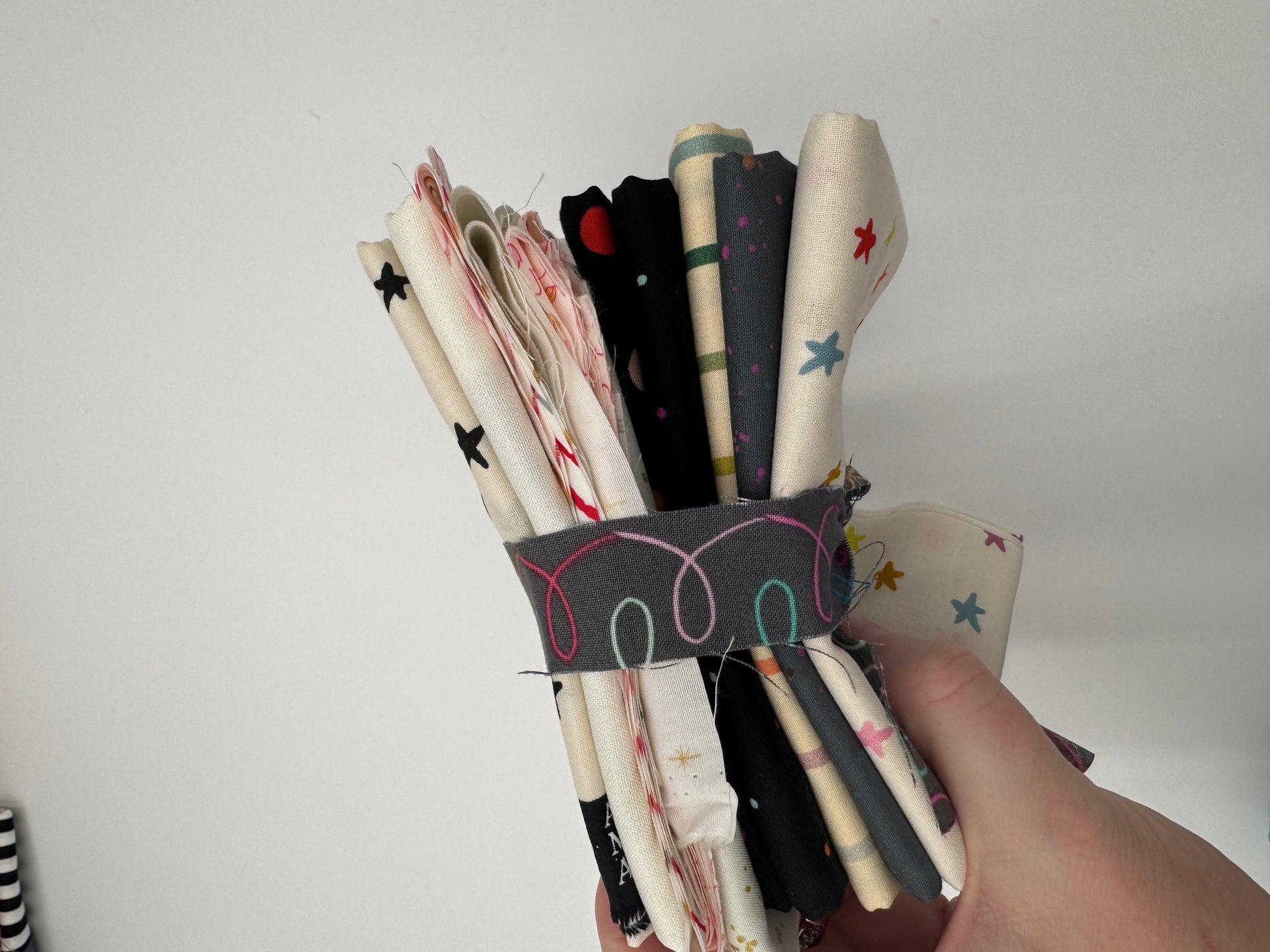 Scrap bundle 12 - black white prints