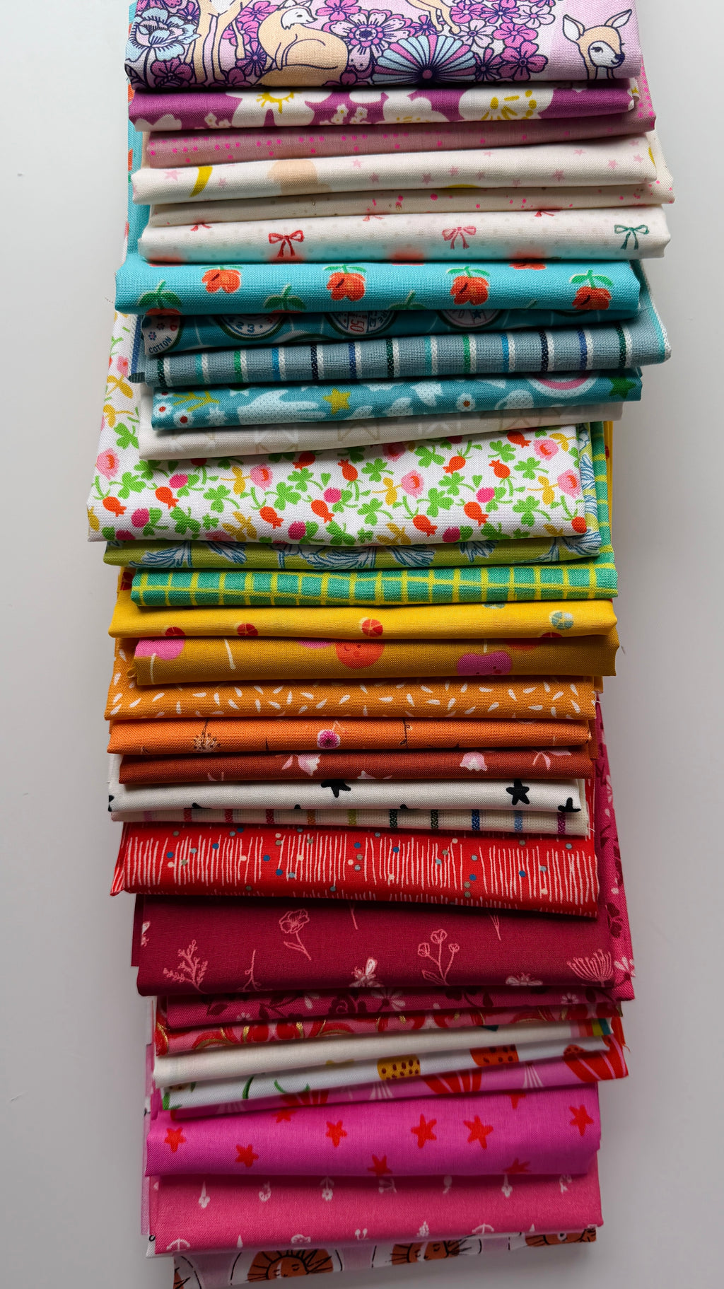 Scrappy Rainbow - 32 piece Fat Quarter Bundle