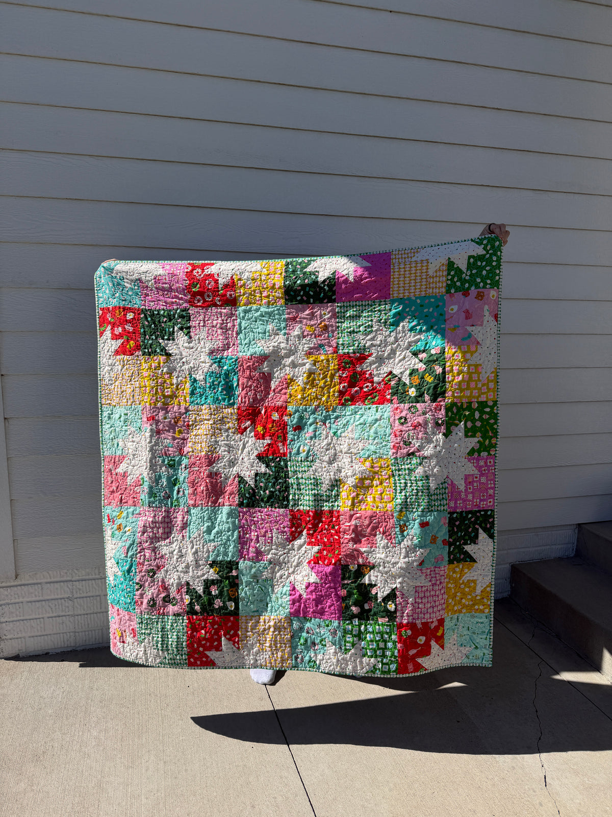 Kitsch Christmas star Throw Size Quilt - 60"x60"