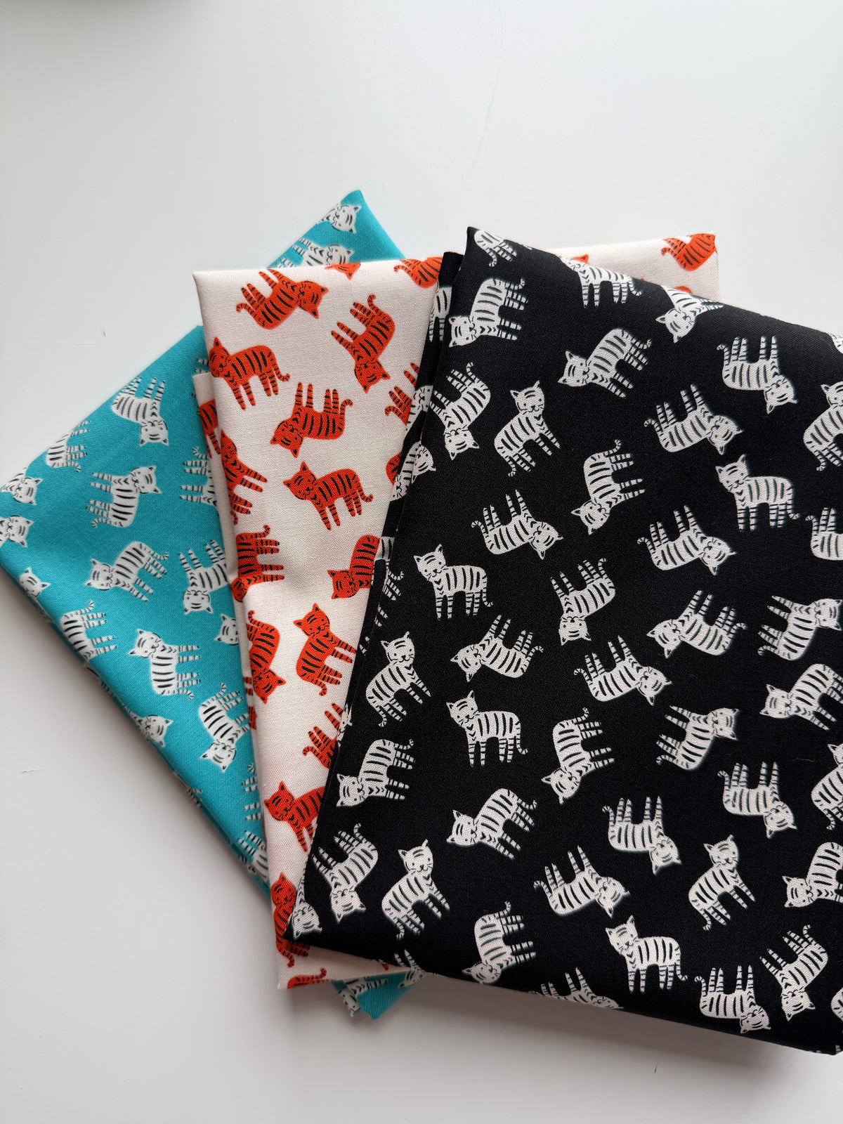 All Cats! Fat Quarter Bundle