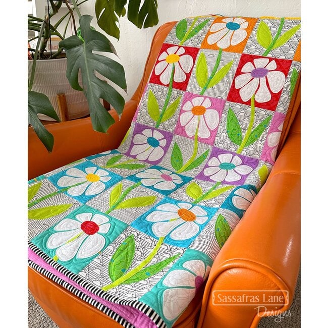 Dazy Daisy Drive Printed Pattern