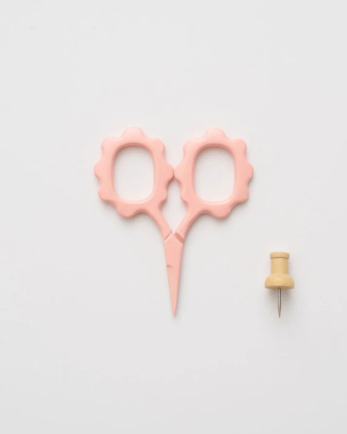 Scallop Handle Embroidery Scissors - Pink - Matchy Matchy Sewing Club