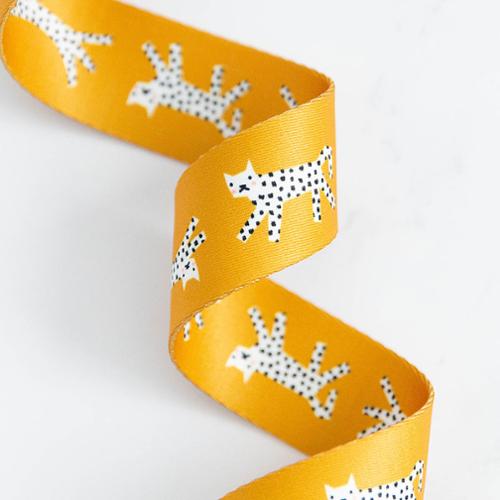 Webbing - 1.5" Snow Leopards